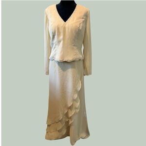 Cassandra Stone Cream Beaded Long Sleeve Formal Maxi Gown Dress Size 10